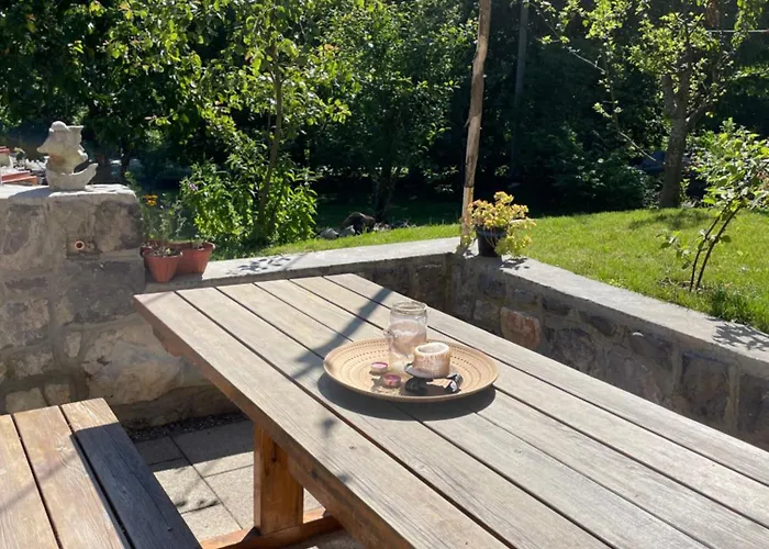 Sanmari_forest Ledenice